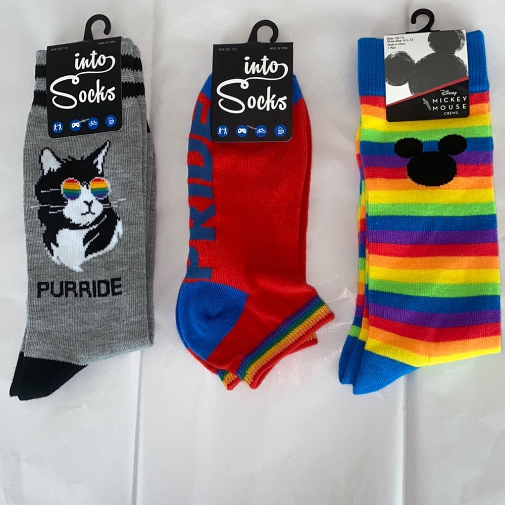 - Disney & Into The Socks PRIDE🌈Bundle (3pai…
